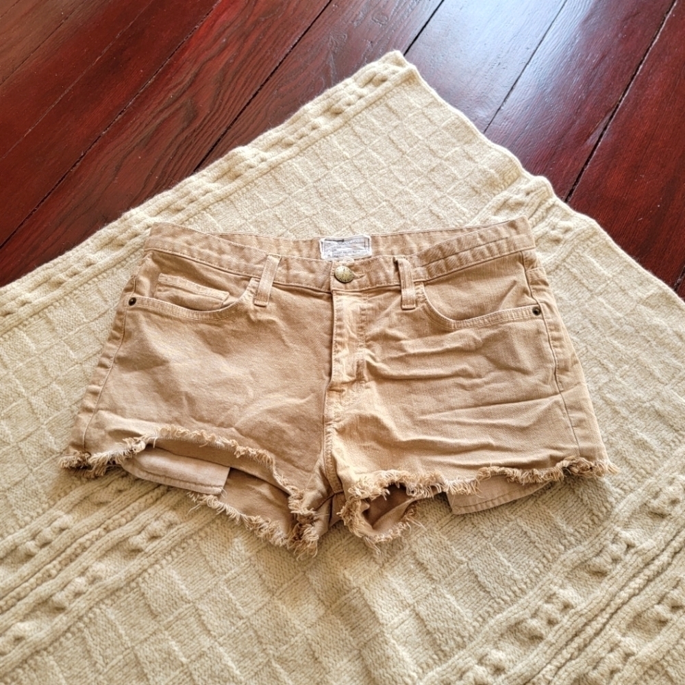 Current/Elliot The Boyfriend Short Haystack Tan size 27 Raw Hem